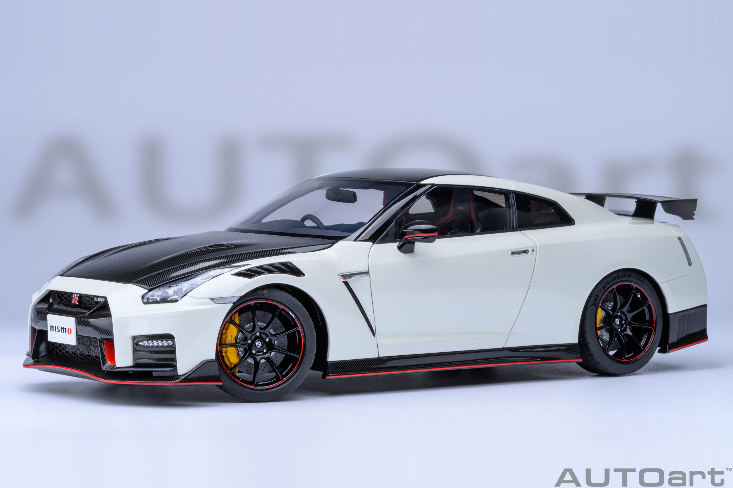 77501 AUTOart Nissan GT -R (R35) 1:18