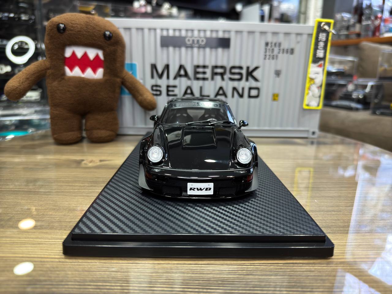 IG3633 Ignition Model RWB 964 Black 1:18 — изображение 2