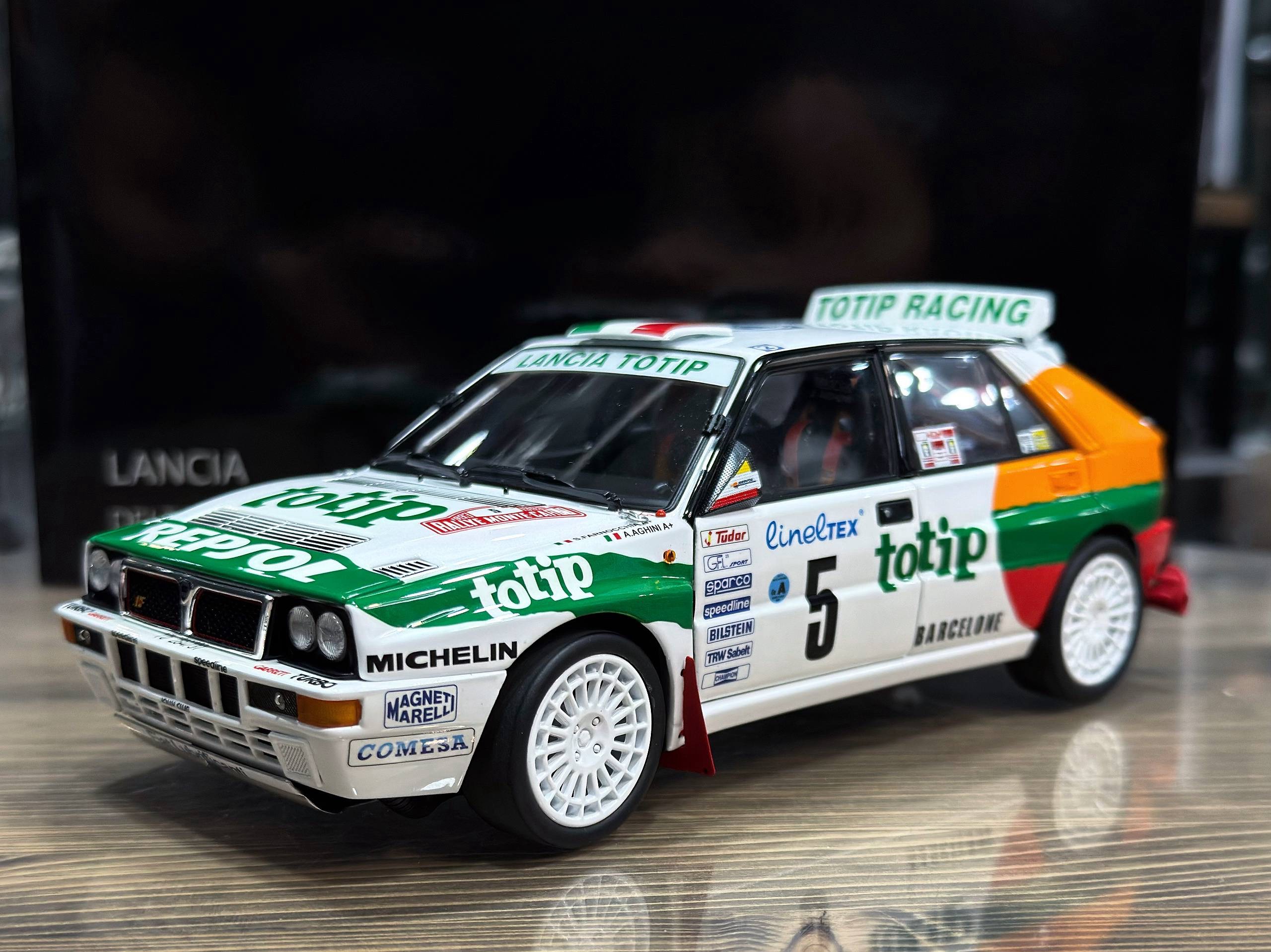08348F Kyosho Lancia Delta HF Integrale #5 Rally Monte Carlo 1993 totip 1:18