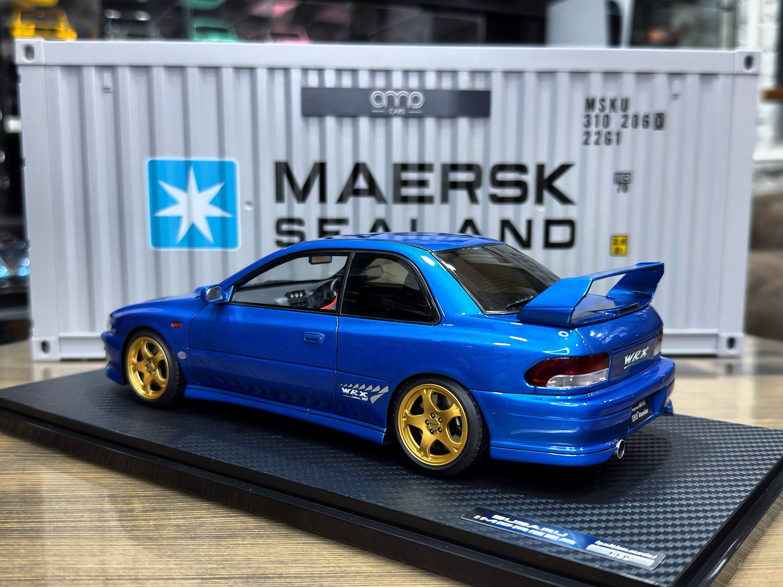 IG3540 Ignition Model Subaru Impreza WRX Type R STi Version V (GC8) Blue 1:18 — изображение 7