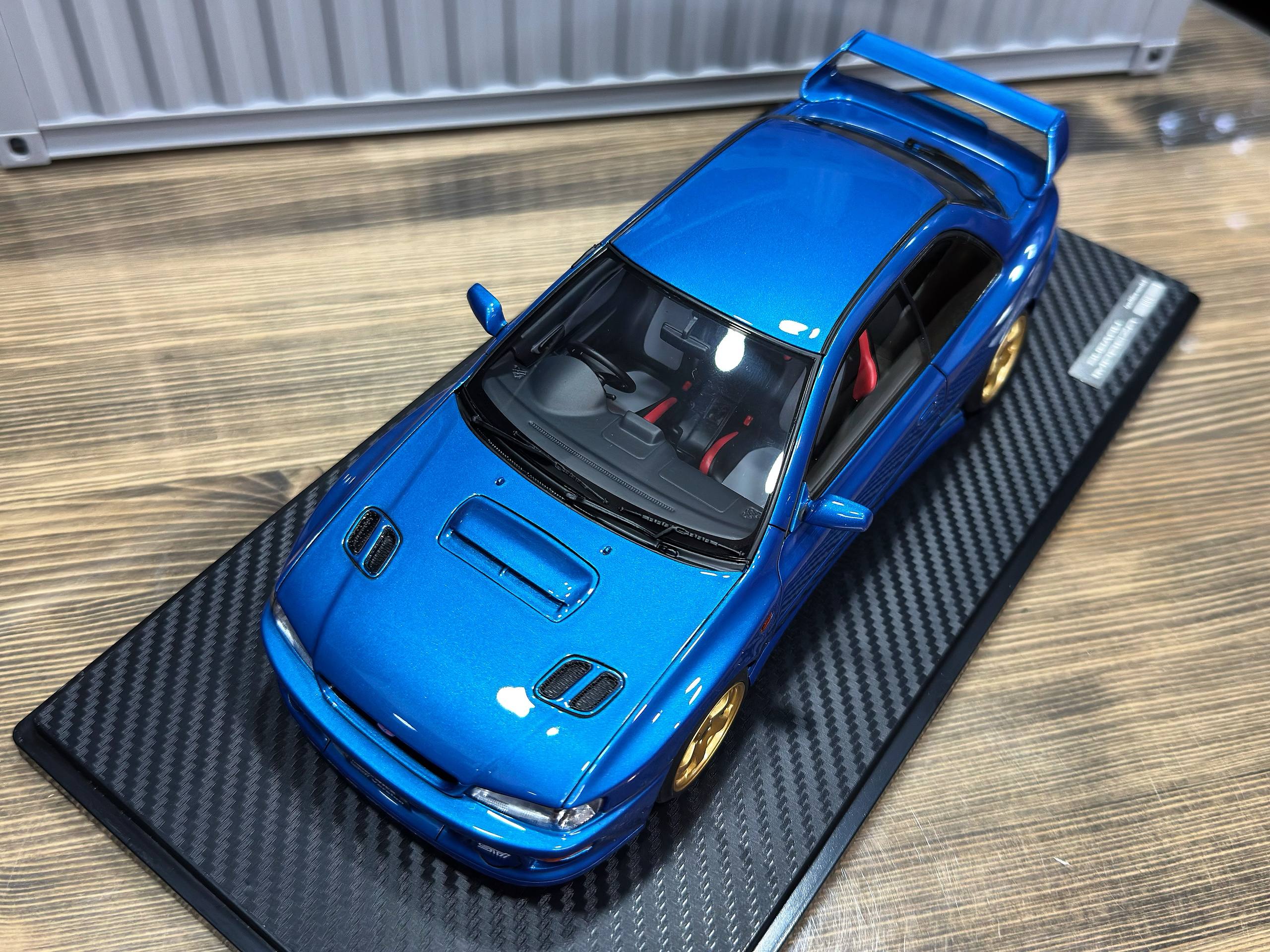 IG3540 Ignition Model Subaru Impreza WRX Type R STi Version V (GC8) Blue 1:18 — изображение 9