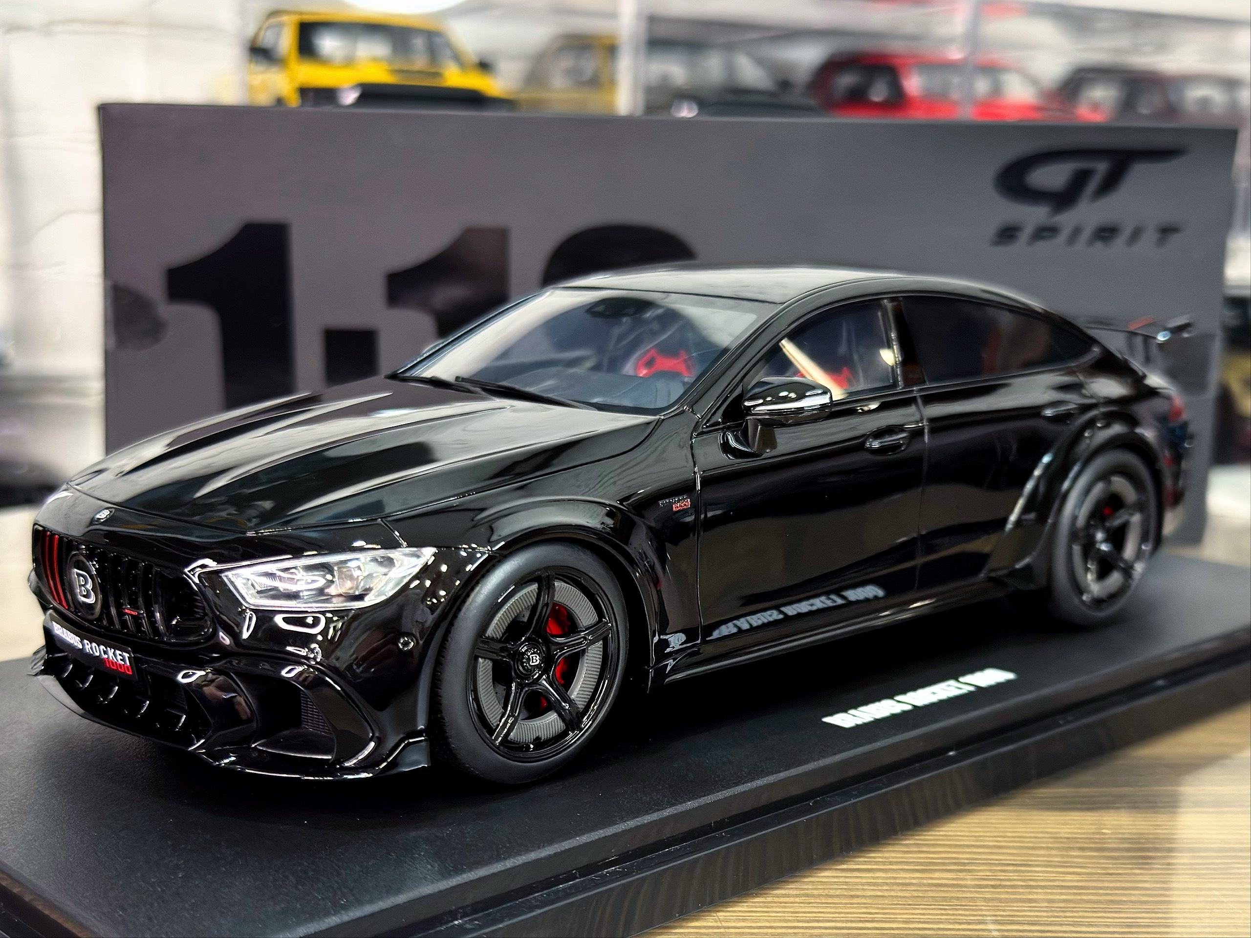 CLDC039 GT Spirit BRABUS ROCKET 1000 Black (Display Case) 1:18
