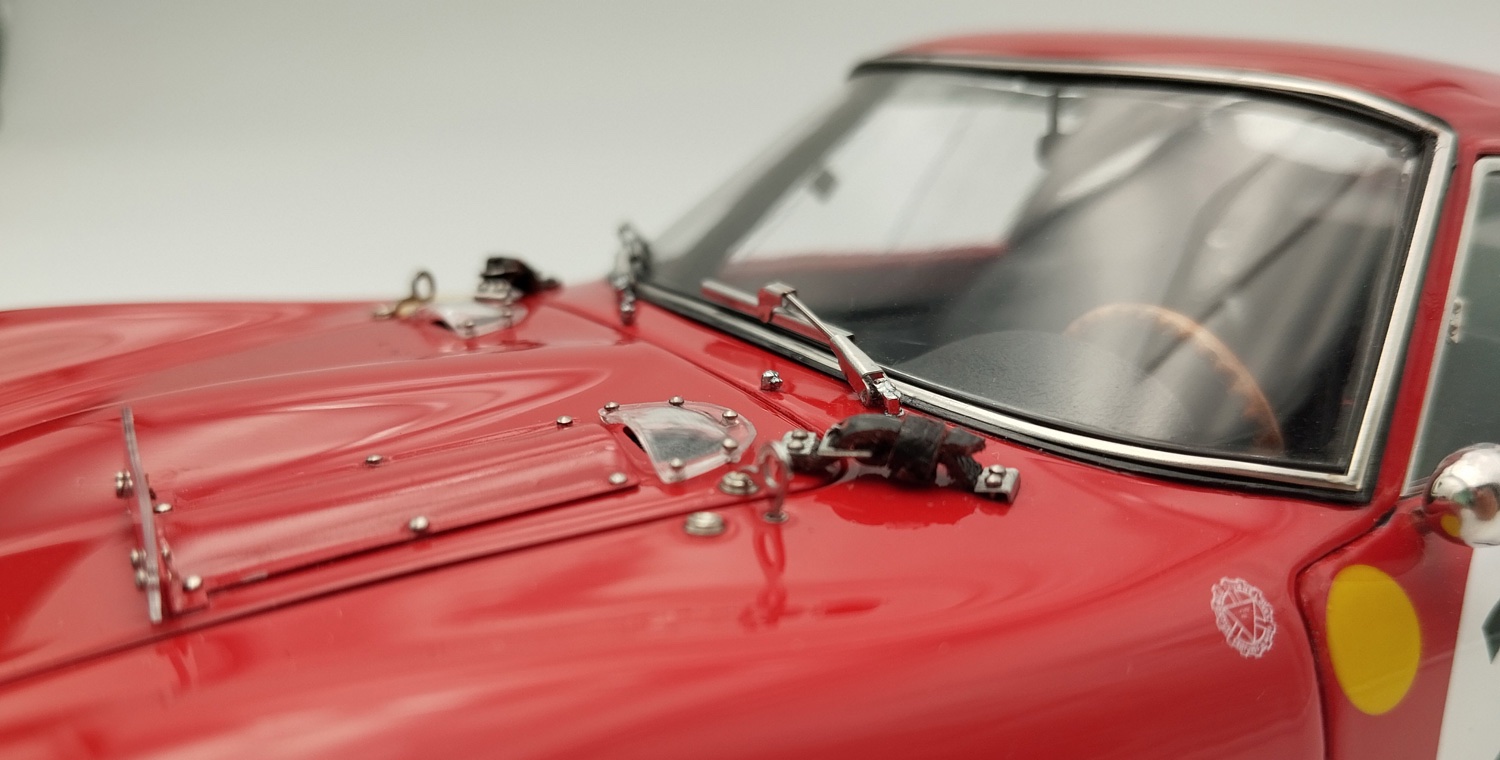 M-253 CMC Ferrari 250 GTO 24h France 1962 Beurlys/Elde/Mason #22 Red 1:18 — изображение 6