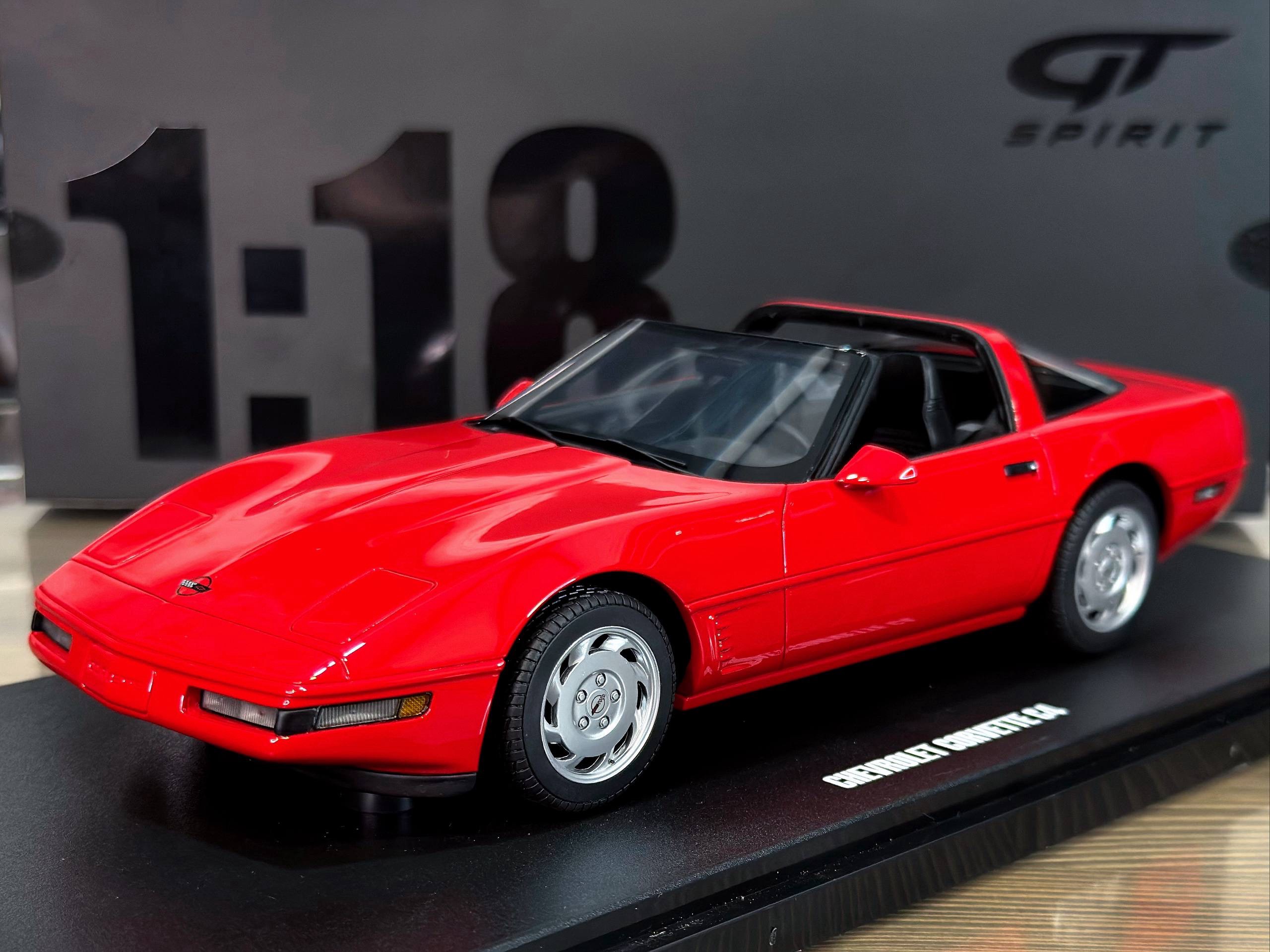 GT537 GT Spirit Chevrolet Corvette C4 1995 Torch Red 1:18