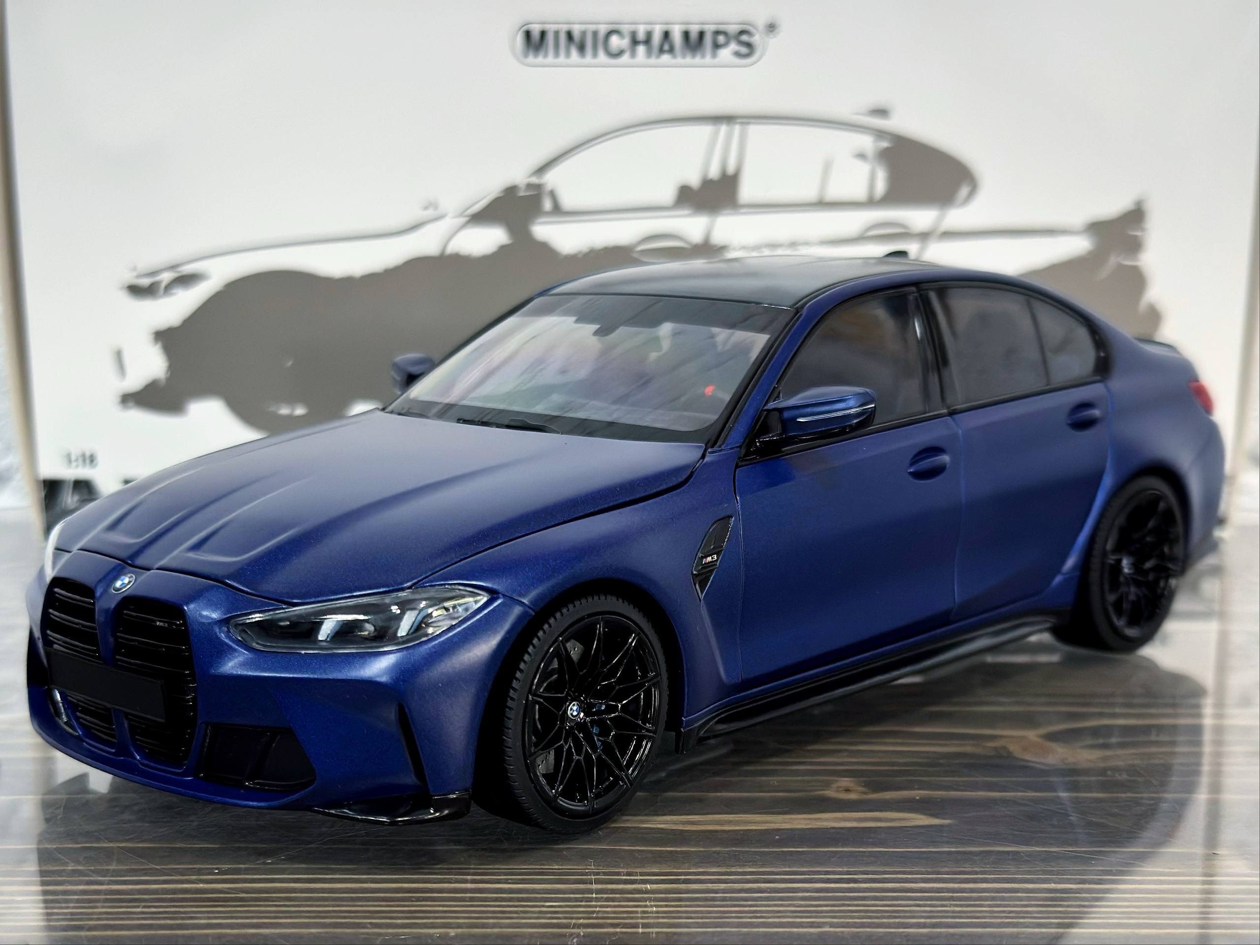 110020220 Minichamps BMW M3 2024 Matt Blue Metallic 1:18