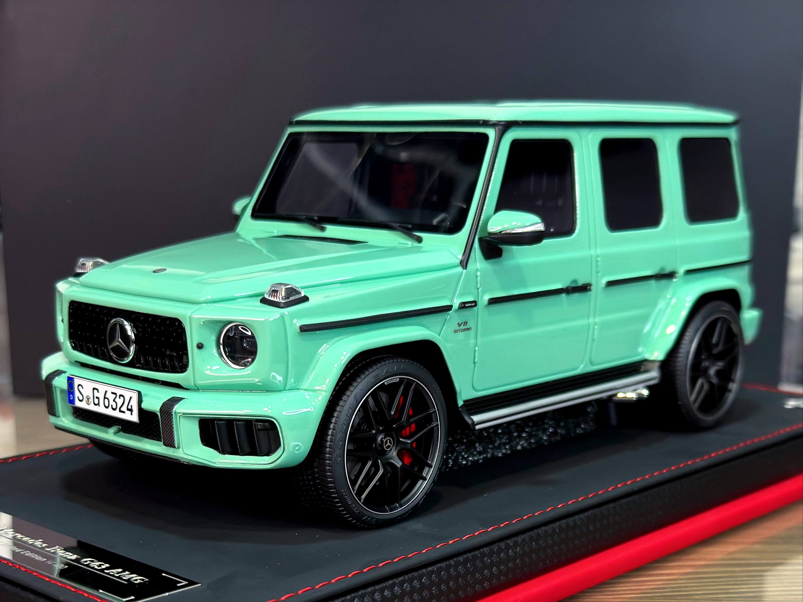BBA Model Mercedes Benz G63 AMG 2025 Tiffany Blue 1:18