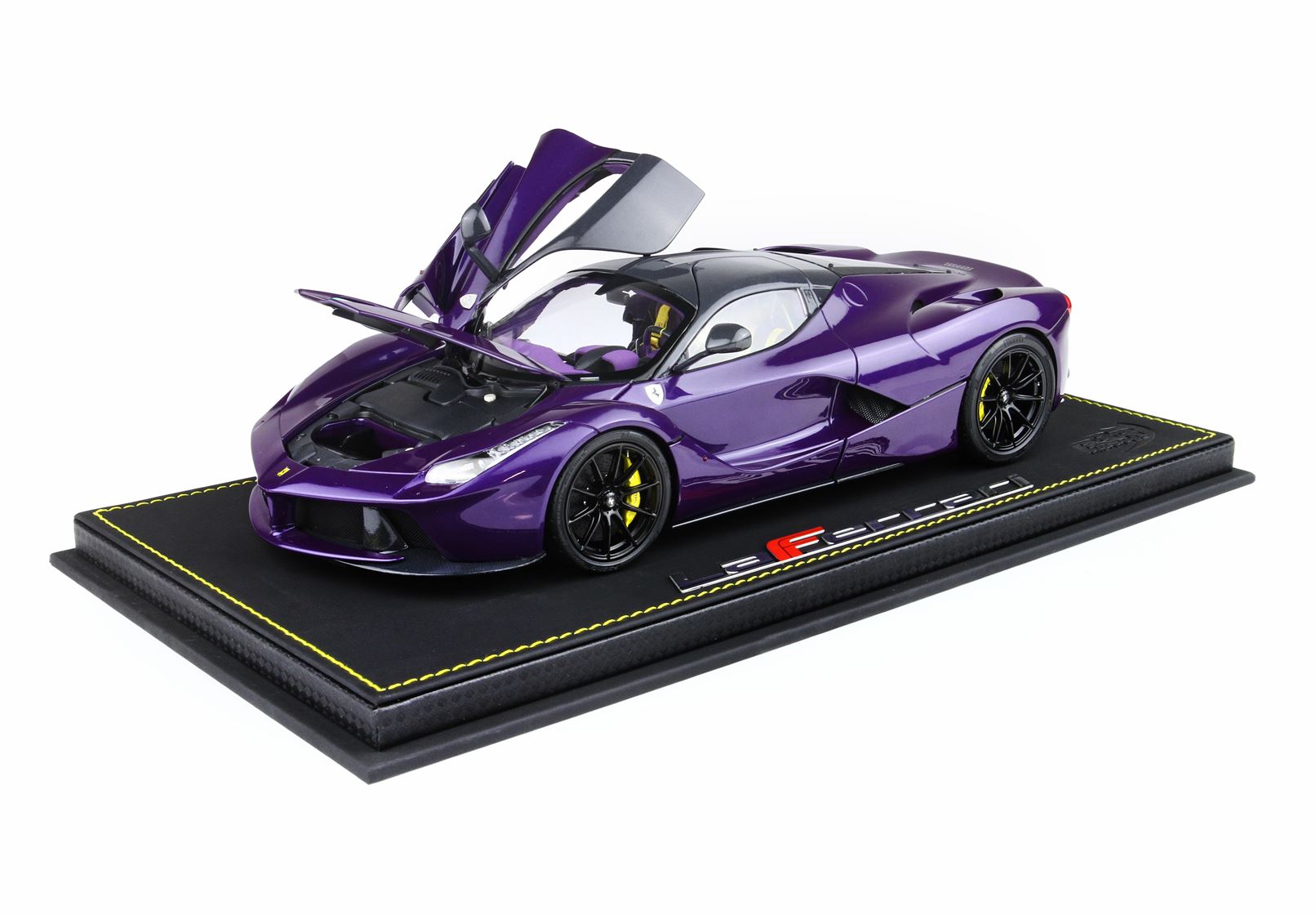 BBR182237DIE BBR Models Ferrari LaFerrari 2012 Purple Dubai - Viola Vio Tailor Made Special Pack 1:18