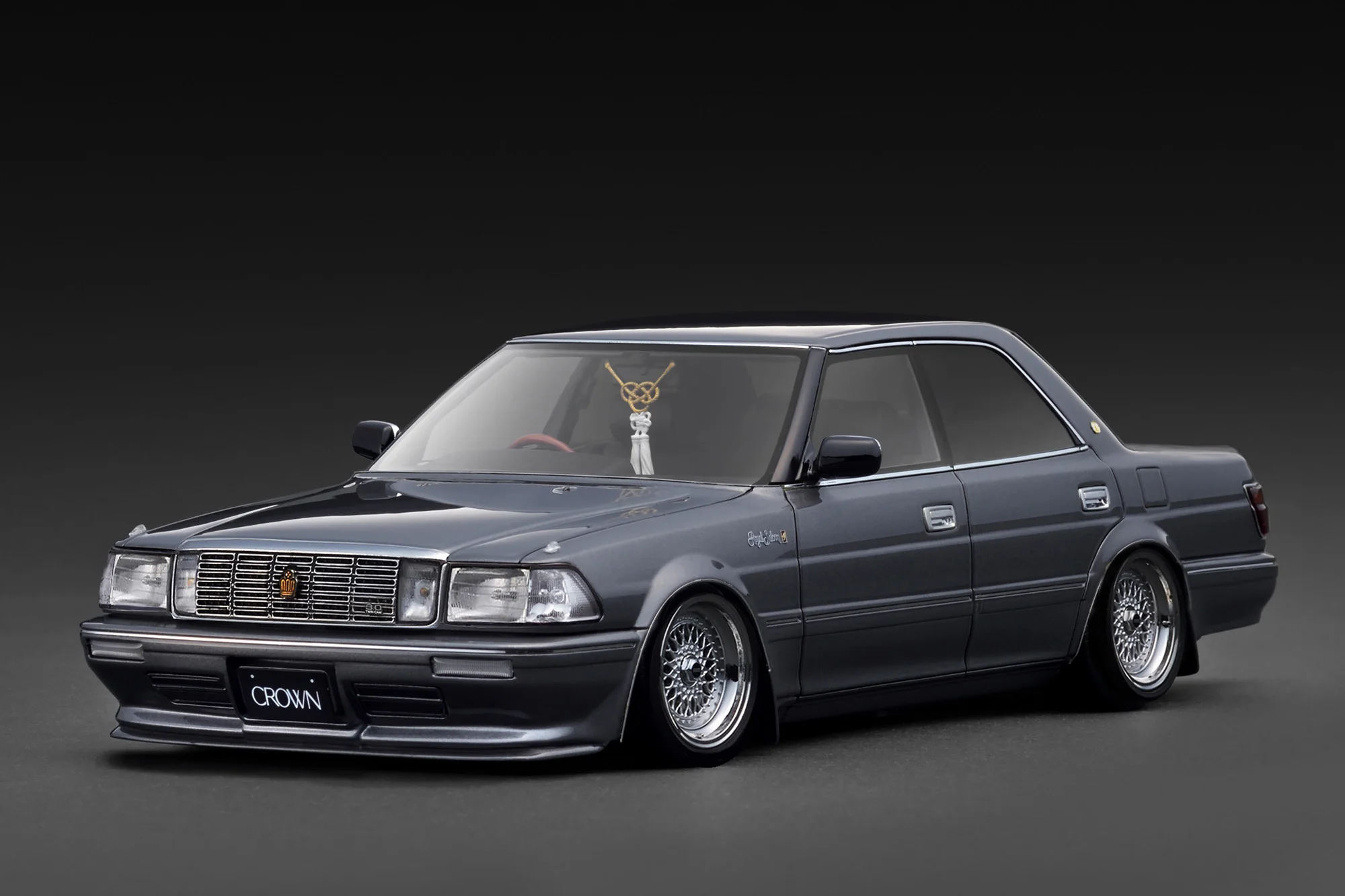 IG3738 Ignition Model Toyota Crown Royal Saloon G (130) Gray Metallic 1:18