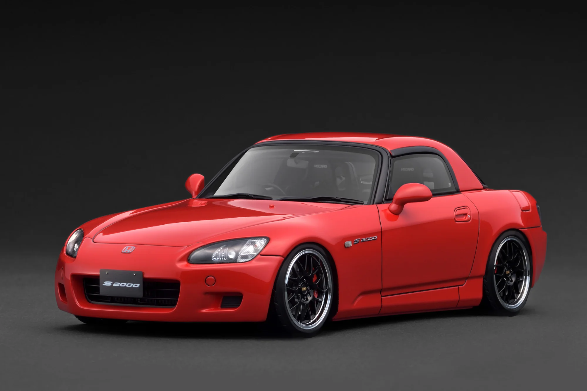 IG3922 Ignition Model Honda S2000 (AP1) Red 1:18