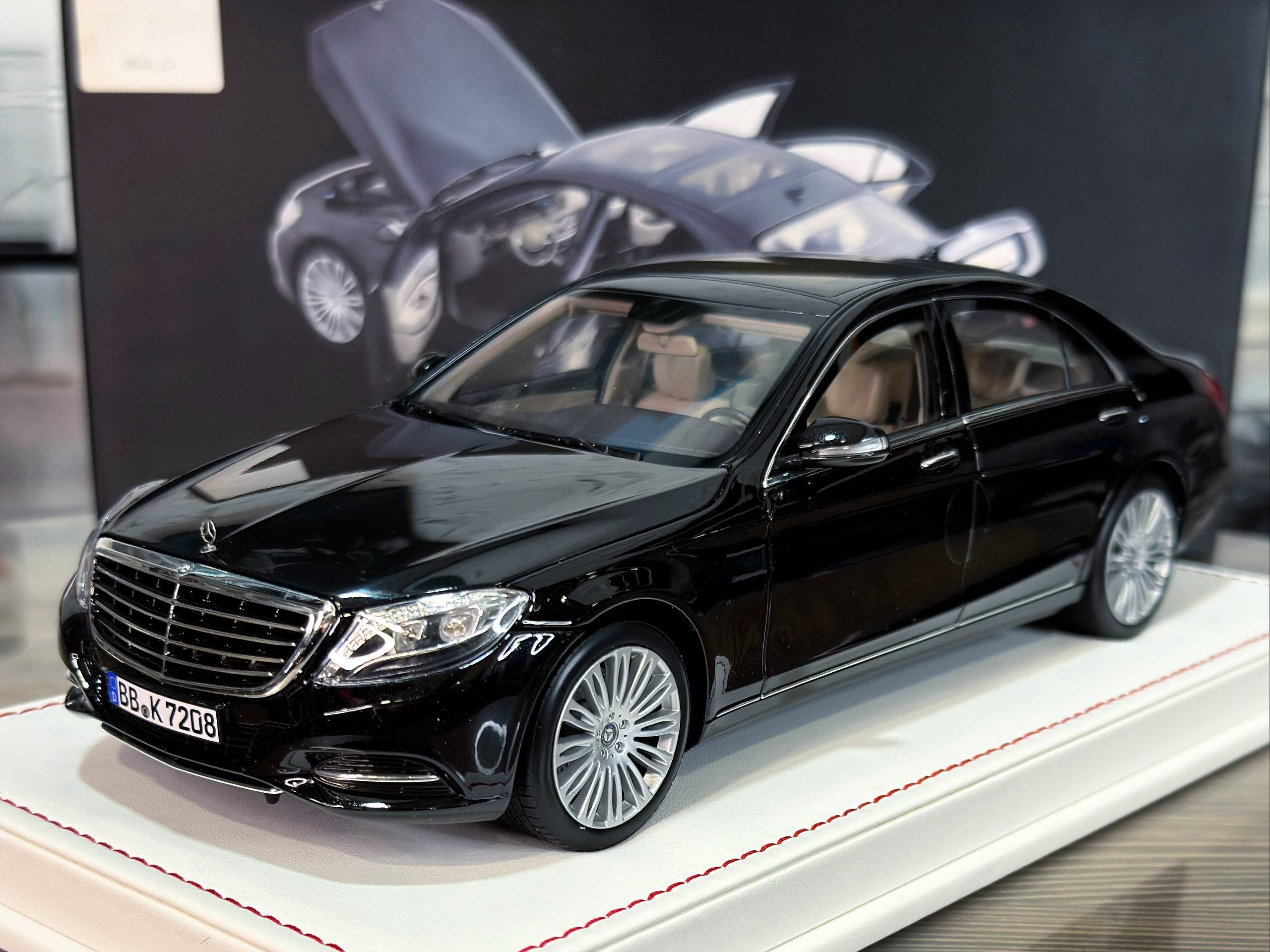 183480 Norev Mercedes Benz S Class V222 2013 Black Metallic 1:18