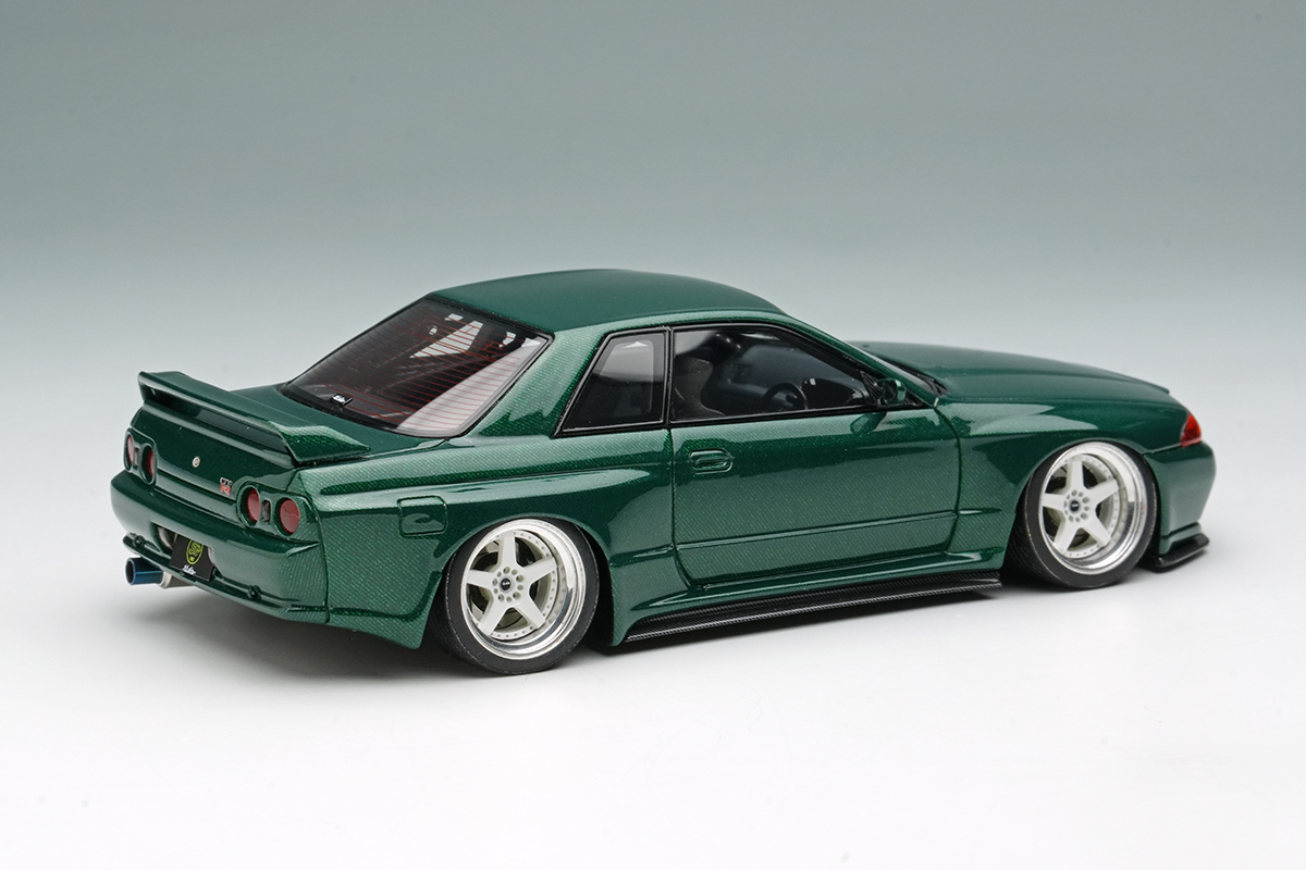 EM830 Make Up Garage Active Nissan Skyline GT-R Wide Body Carbon-R No.9 Visible Green Carbon 1:43 — изображение 3