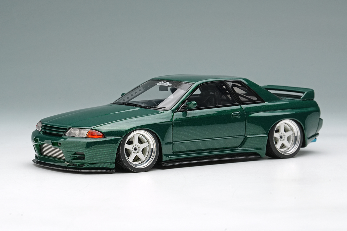 EM830 Make Up Garage Active Nissan Skyline GT-R Wide Body Carbon-R No.9 Visible Green Carbon 1:43