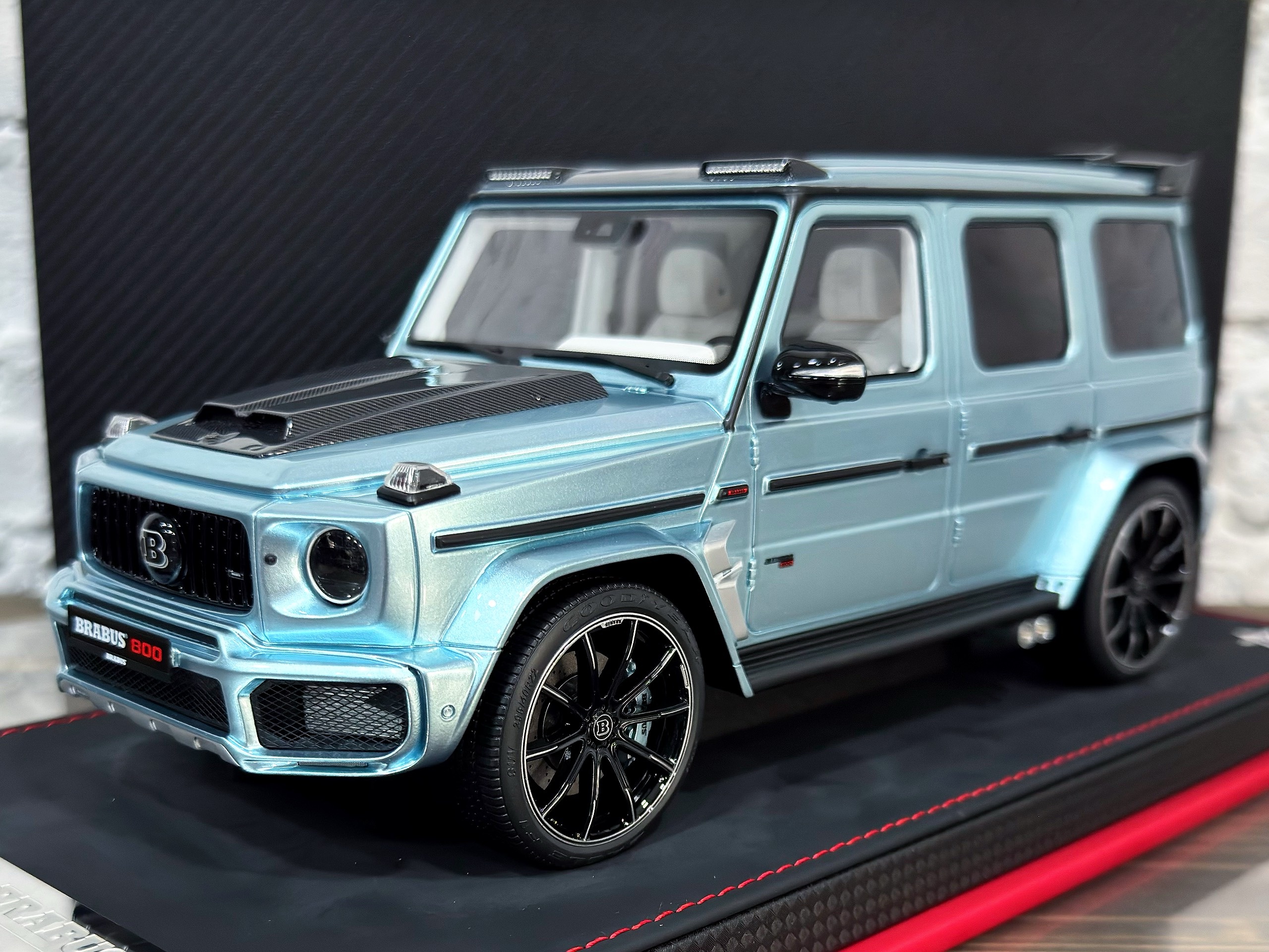 BBA Model Mercedes Benz BRABUS G800 Ice Blue 1:18