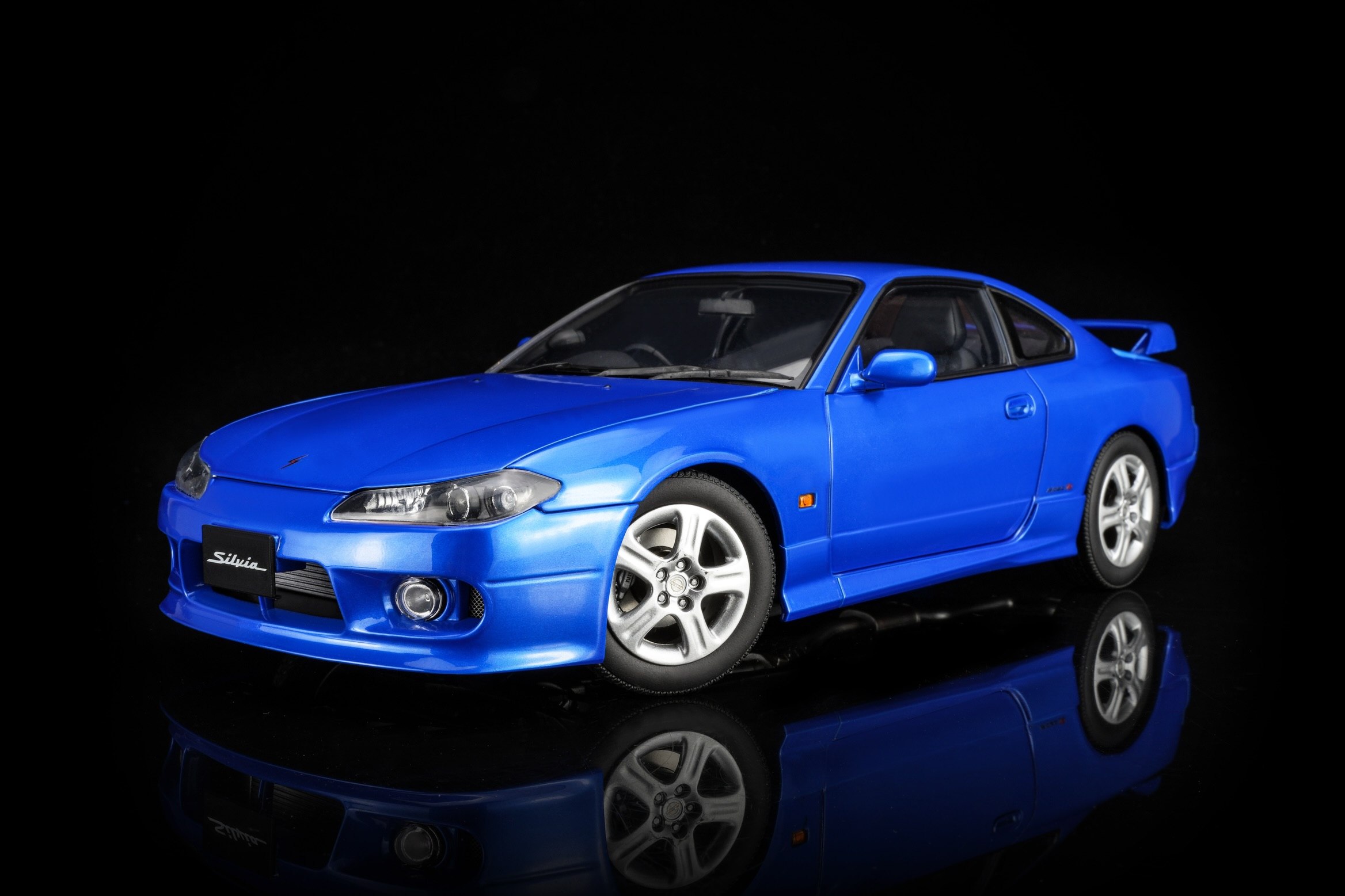 M83003 Motorhelix Nissan Silvia S15 Spec-R Aero 1999 Brilliant Blue 1:18