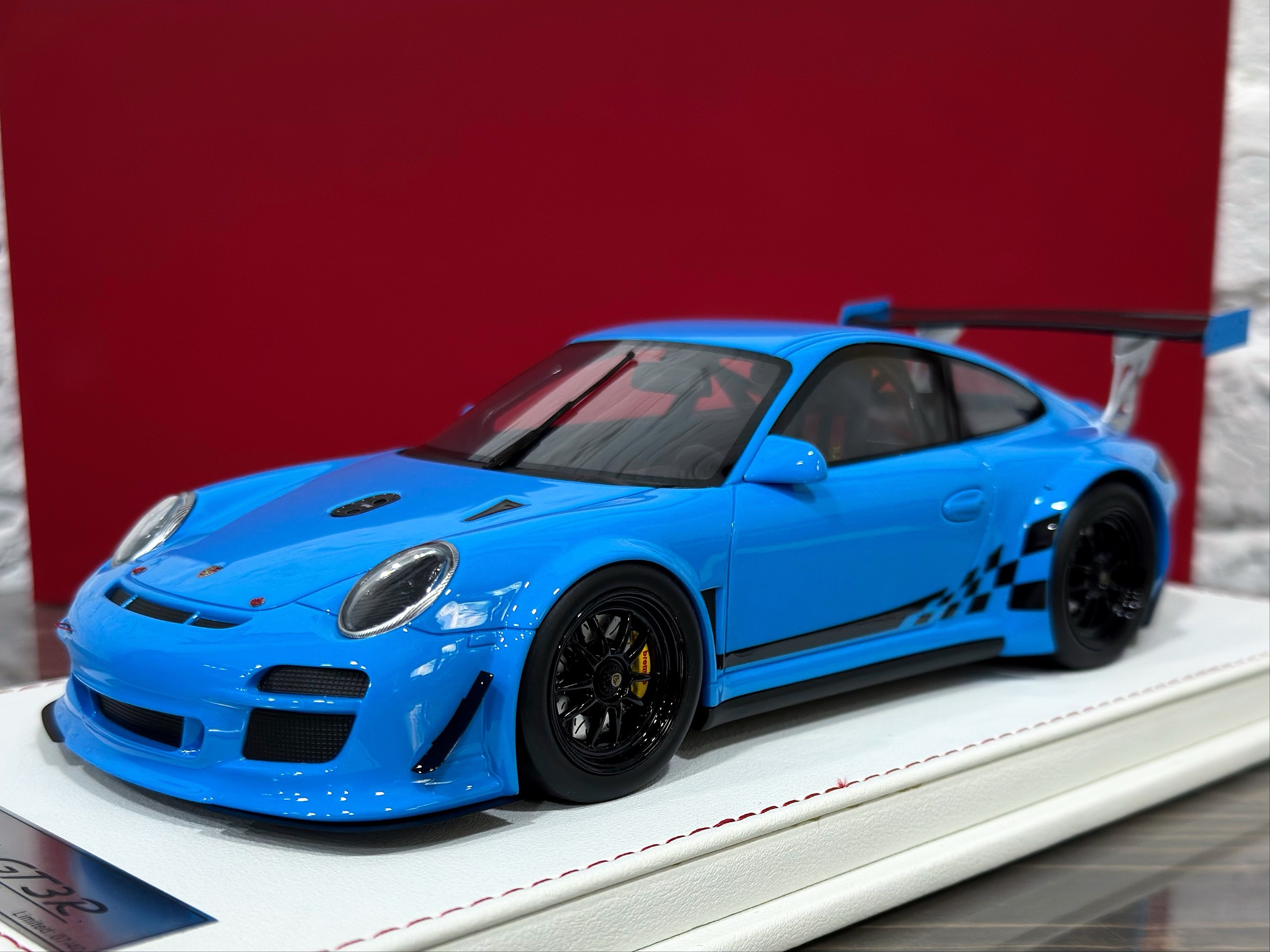 GL Model Porsche 911 GT3 R Blue 1:18