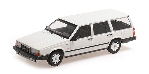 155171772 Minichamps Volvo 740 GL Break 1986 White 1:18