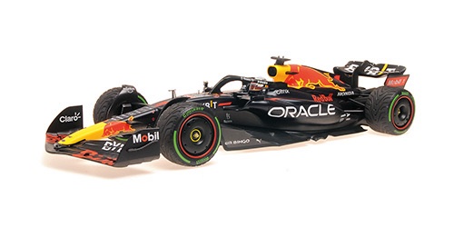 127221801 Minichamps Red Bull Racing Honda RB18 Max Verstappen Winner Japan WC 2022 1:12