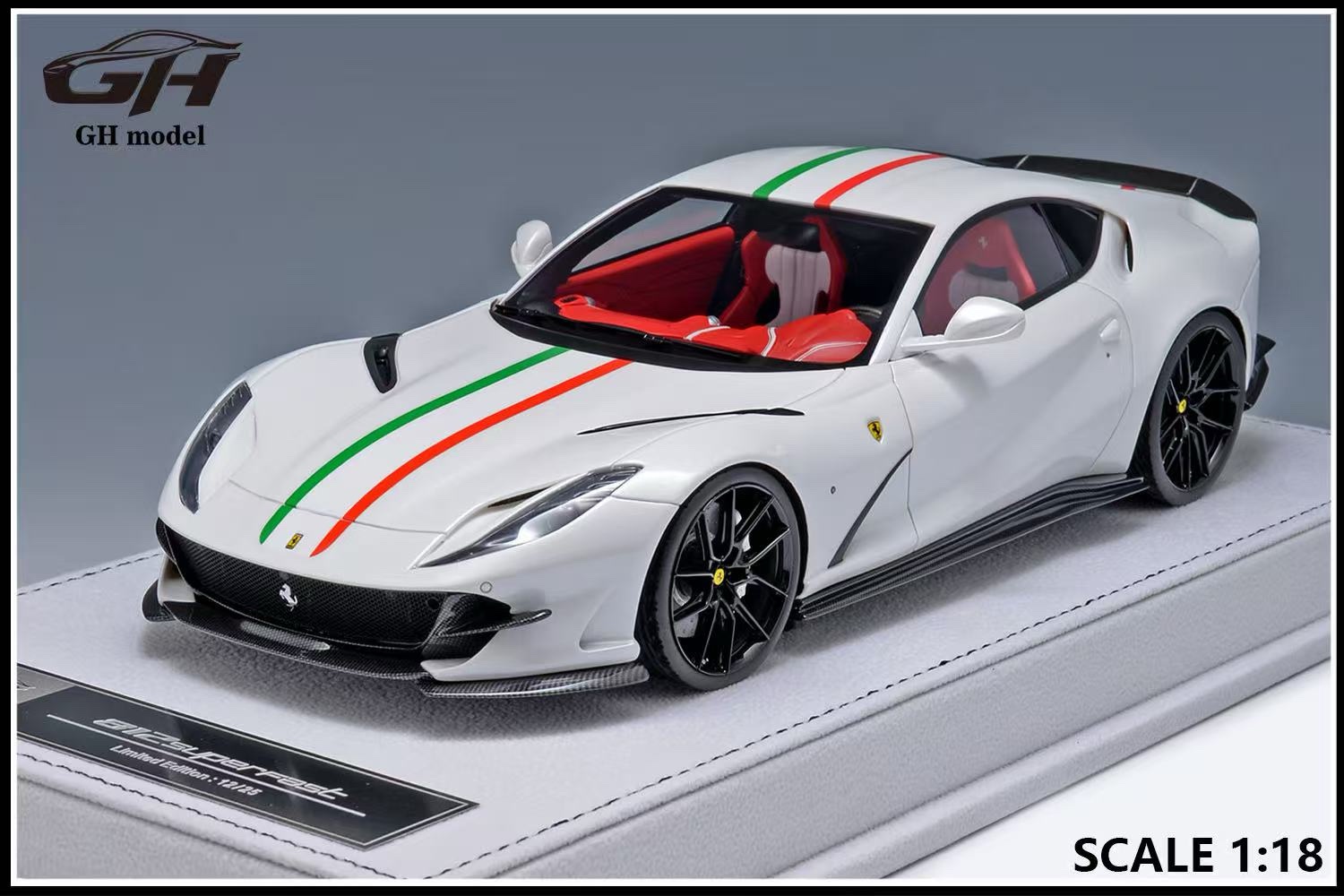 GH Model Ferrari 812 Superfast Pearl White 1:18