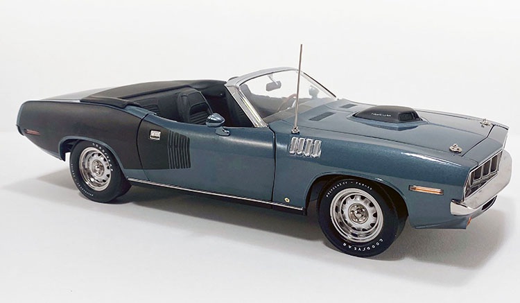 A1806130 Acme Plymouth Hemi Cuda Convertible Winchester Gray 1971 1:18