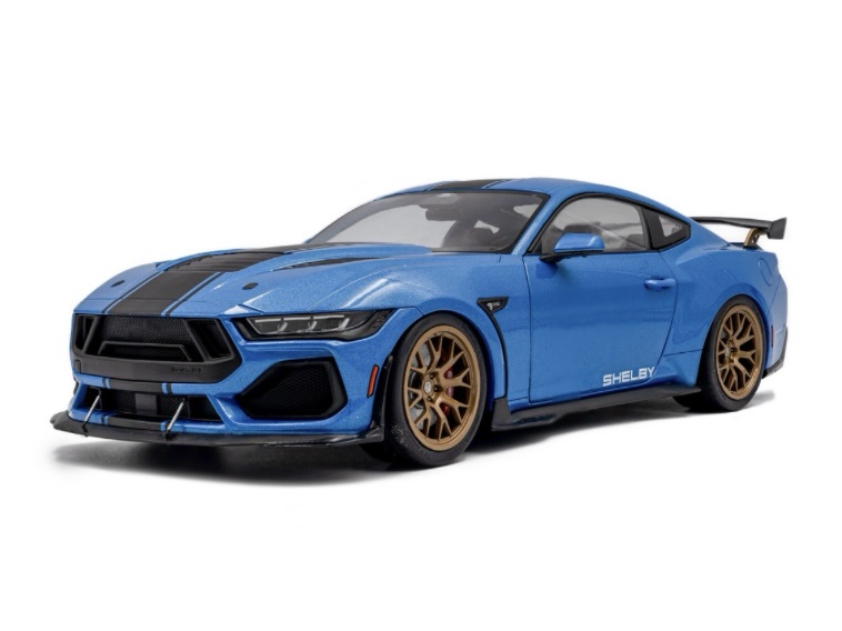 S1813802 Solido Ford Shelby Mustang Super Snake Grabber Blue Metallic 2025 1:18