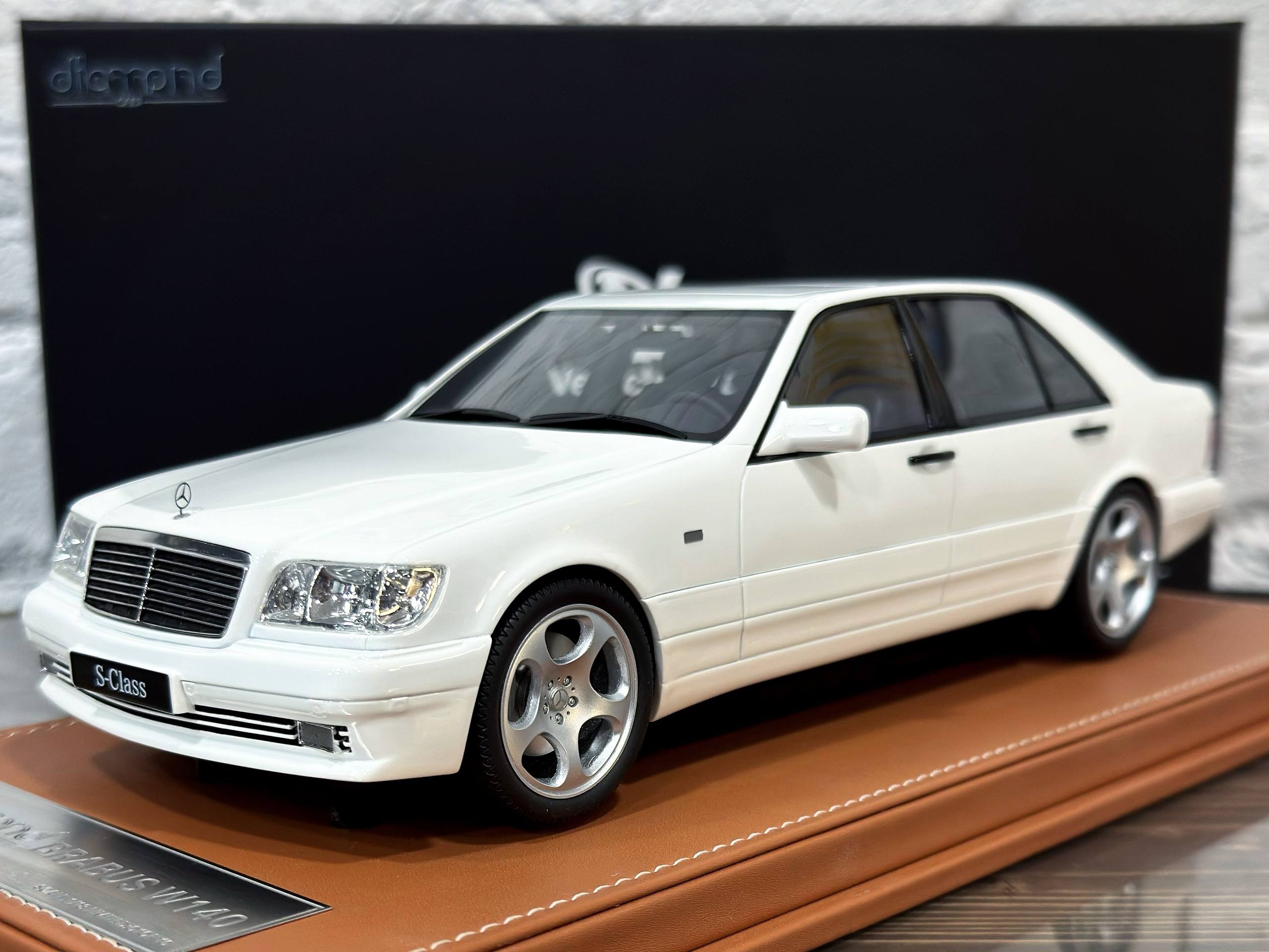 diAMAnd Mercedes Benz Brabus S600 W140 White 1:18