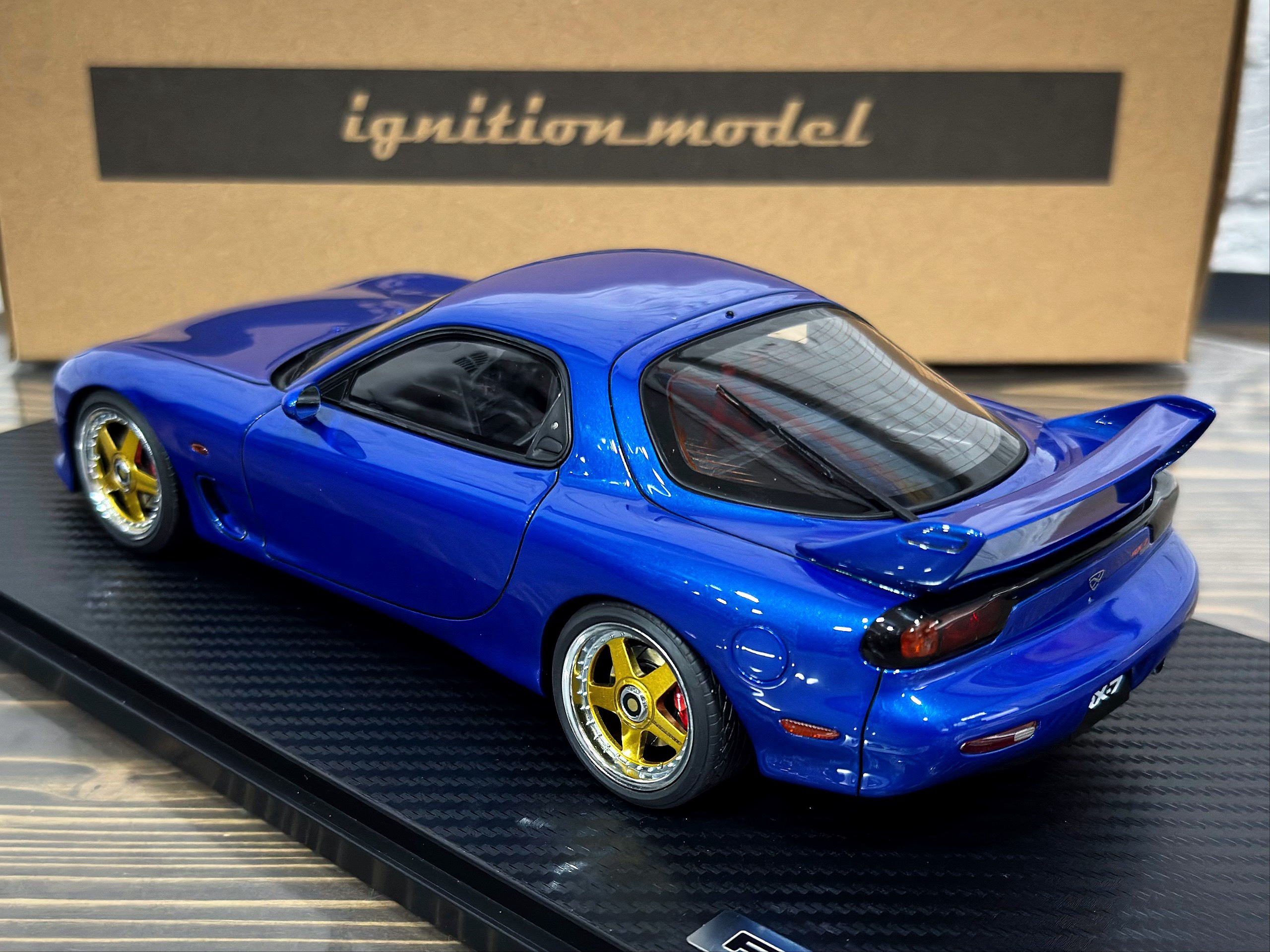 IG3944 Ignition Model Mazda RX-7 Mazda Speed A-spec (FD3S) Blue Metallic 1:18 — изображение 10