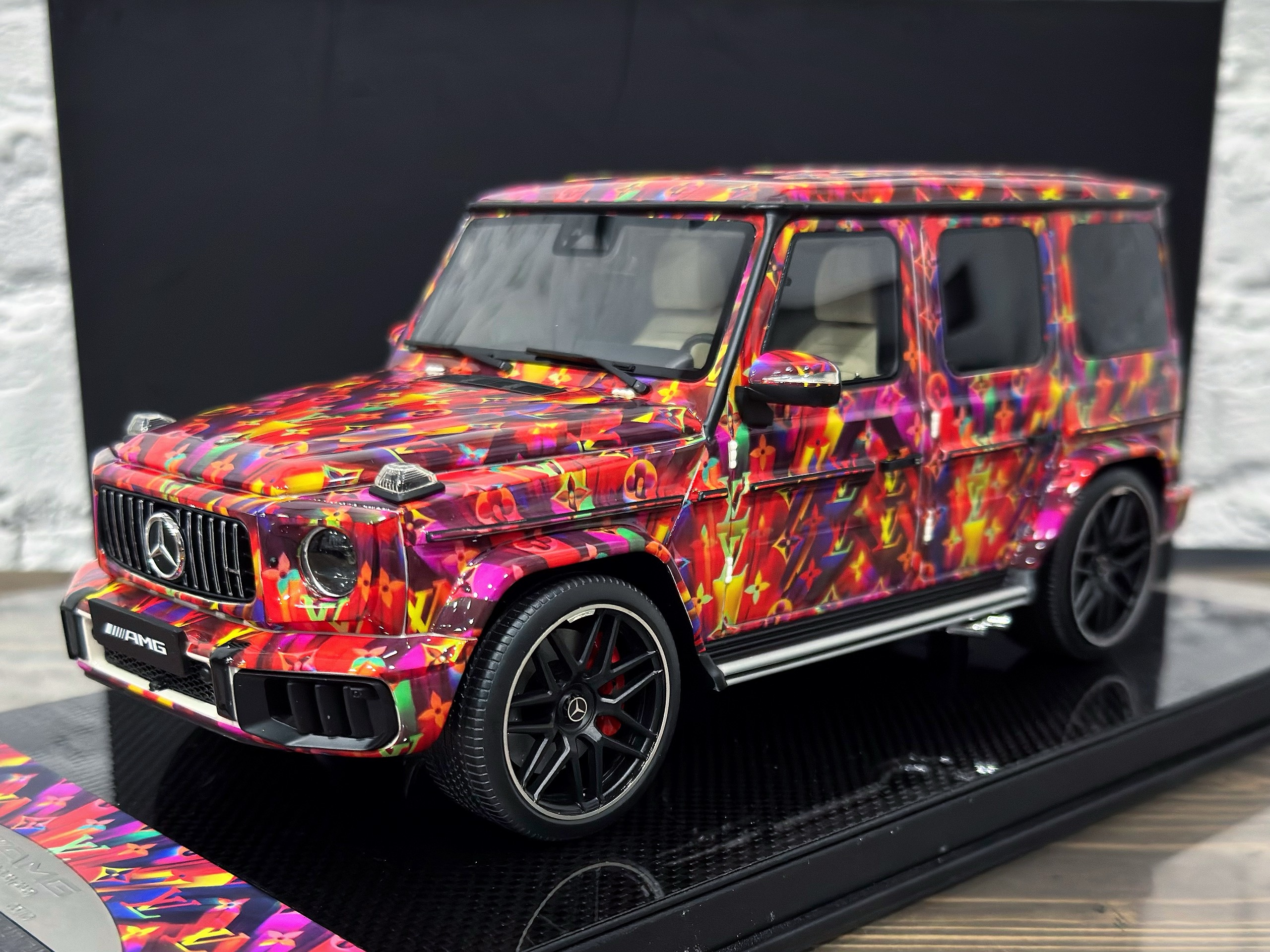 Special Edition Mercedes Benz AMG G63 2025 Artistic Color LV 1:18