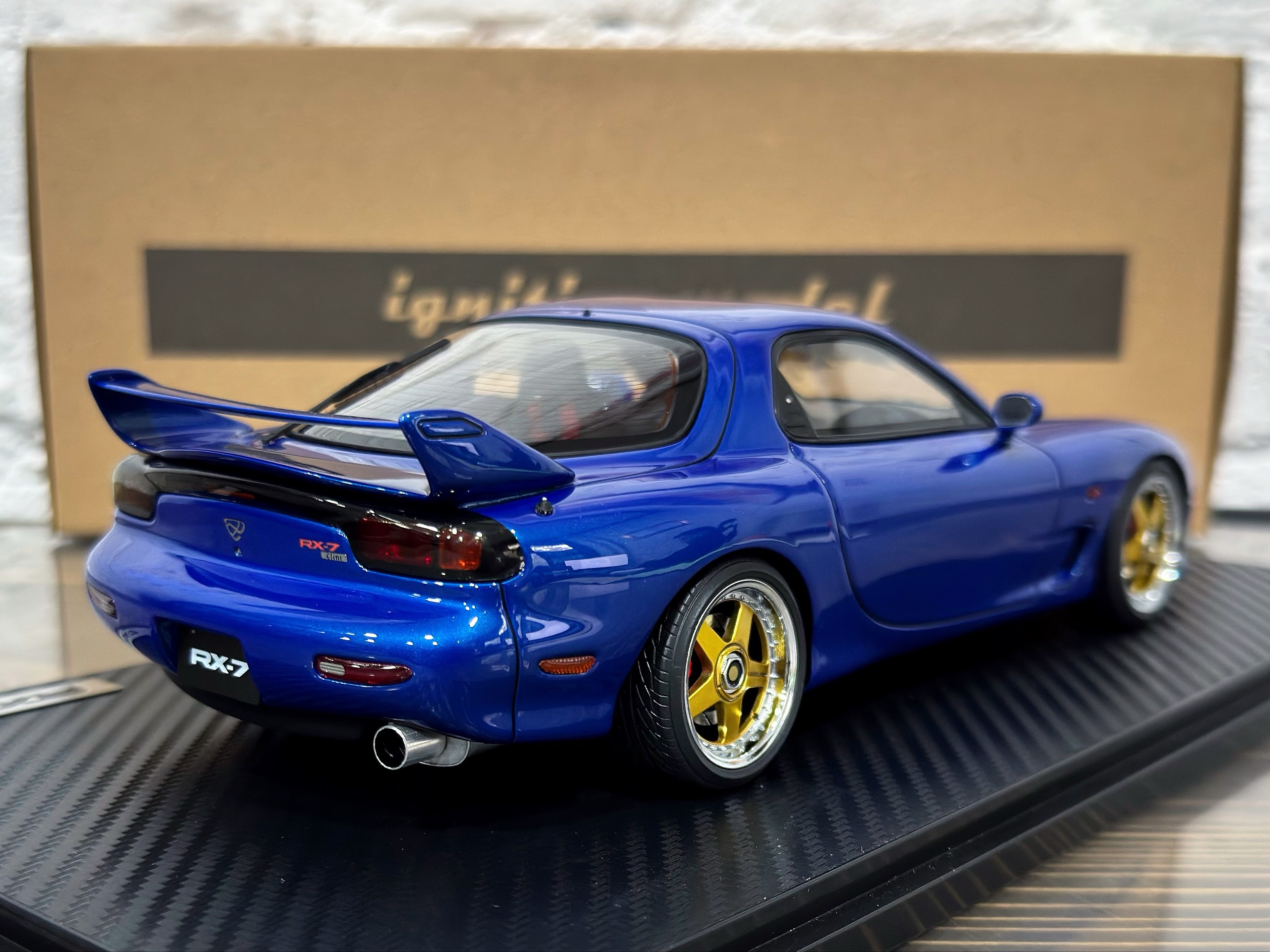 IG3944 Ignition Model Mazda RX-7 Mazda Speed A-spec (FD3S) Blue Metallic 1:18 — изображение 5