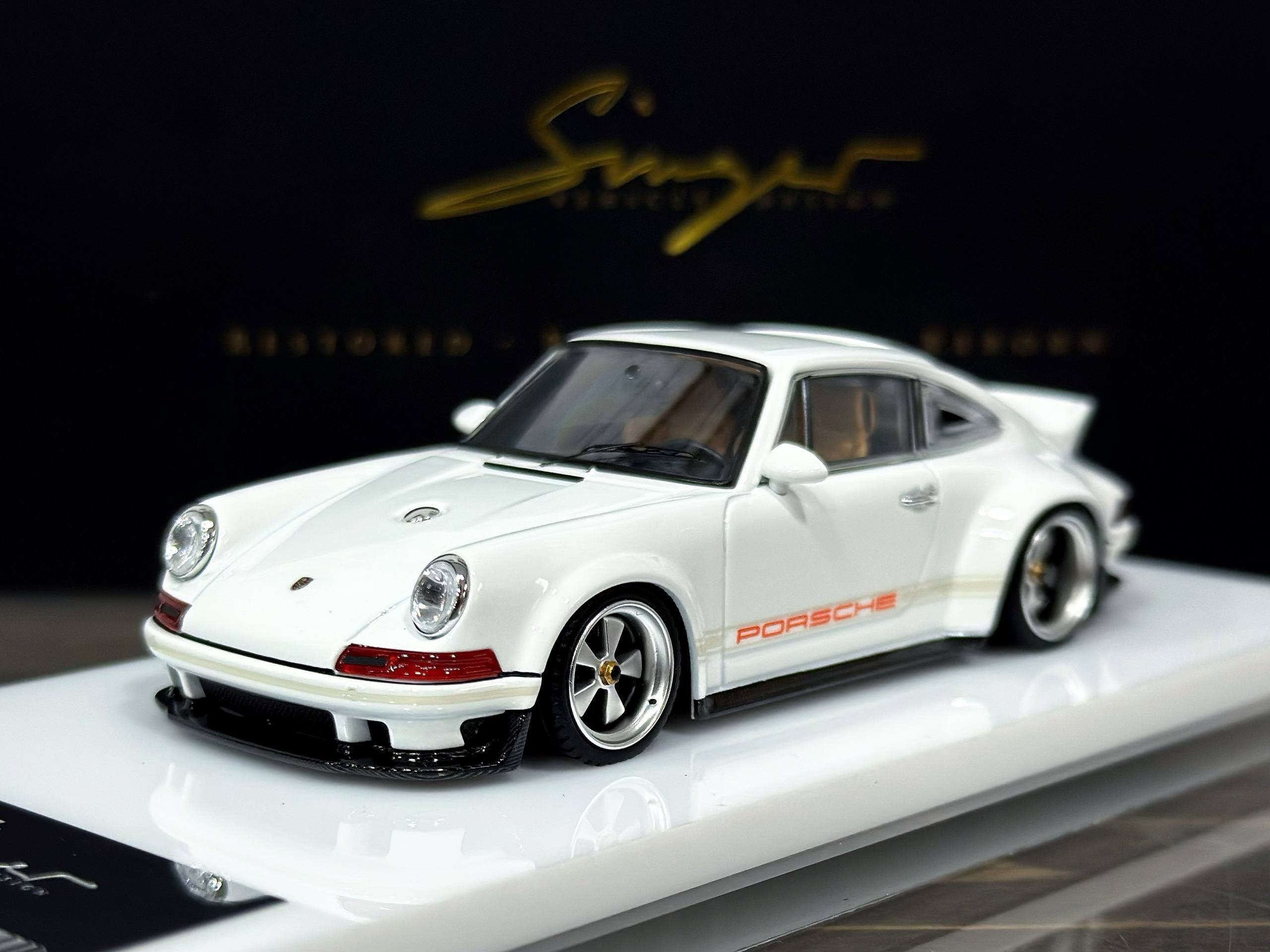 Zincit Model Porsche Singer Coupe Light White 1:43