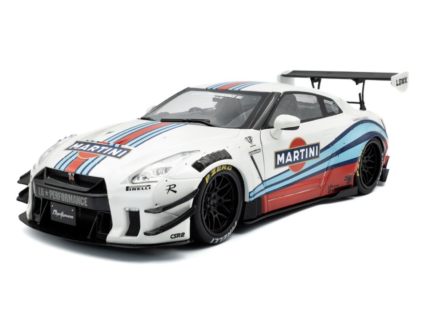 S1805819 Solido Nissan GT-R R35 Liberty Walk Body Kit 2.0 Martini 2024 1:18