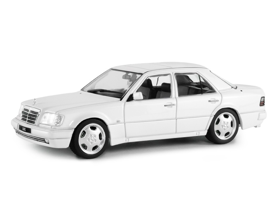 S4313205 Solido Mercedes Benz W124 E60 AMG White 1994 1:43
